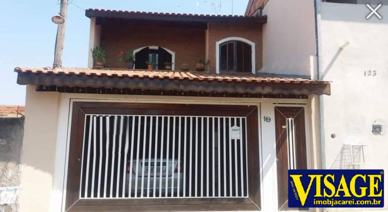 Sobrado com 2 Quartos à Venda,  em Jd. St. Marina - Jacareí