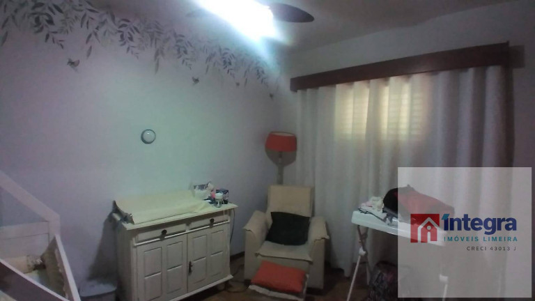Imagem Casa com 5 Quartos à Venda, 212 m² em Vila São Luiz - Limeira Imagem Casa com 5 Quartos à Venda, 212 m² em Vila São Luiz - Limeira