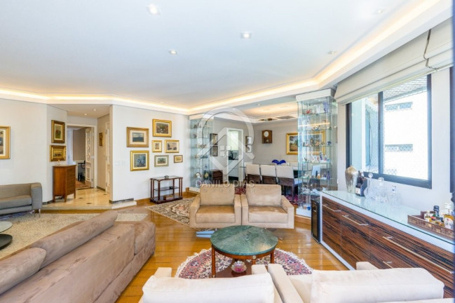 Imagem Apartamento com 3 Quartos à Venda, 200 m² em Campo Belo - São Paulo