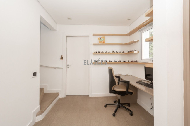 Imagem Sobrado com 3 Quartos à Venda, 300 m² em Jardim Europa - São Paulo Imagem Sobrado com 3 Quartos à Venda, 300 m² em Jardim Europa - São Paulo