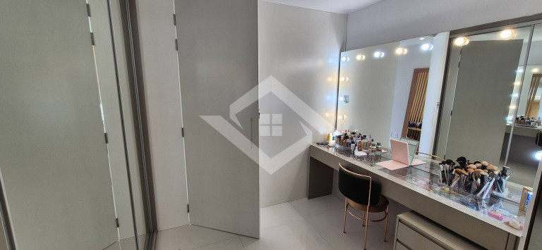 Imagem Casa com 4 Quartos à Venda, em Barra Da Tijuca - Rio De Janeiro Imagem Casa com 4 Quartos à Venda, em Barra Da Tijuca - Rio De Janeiro
