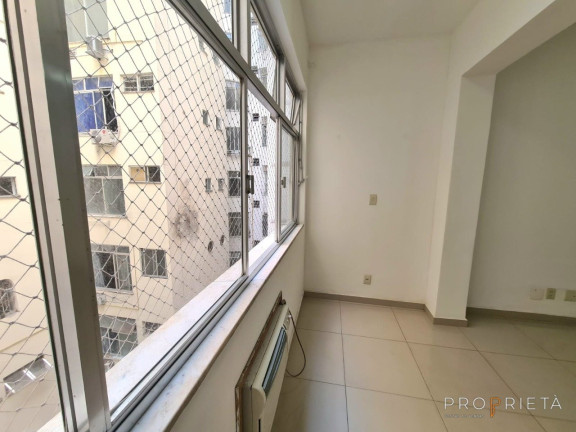 Imagem Apartamento com 3 Quartos à Venda, 115 m² em Copacabana - Rio De Janeiro