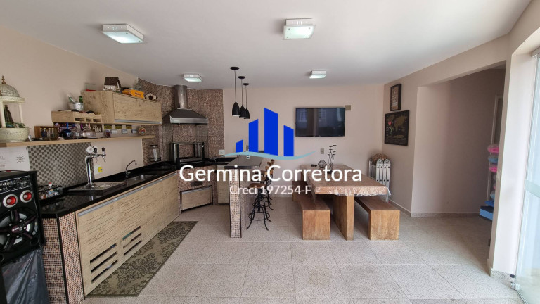 Imagem Casa com 4 Quartos à Venda, 215 m² em Suru - Santana De Parnaíba Imagem Casa com 4 Quartos à Venda, 215 m² em Suru - Santana De Parnaíba