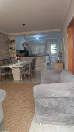Imagem Casa com 3 Quartos à Venda, 250 m² em Vila Trujillo - Sorocaba Imagem Casa com 3 Quartos à Venda, 250 m² em Vila Trujillo - Sorocaba