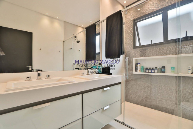 Imagem Casa com 4 Quartos à Venda, 500 m² em Alphaville - Santana De Parnaíba Imagem Casa com 4 Quartos à Venda, 500 m² em Alphaville - Santana De Parnaíba