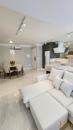 Imagem Apartamento com 2 Quartos à Venda, 78 m² em Centro - Balneário Camboriú