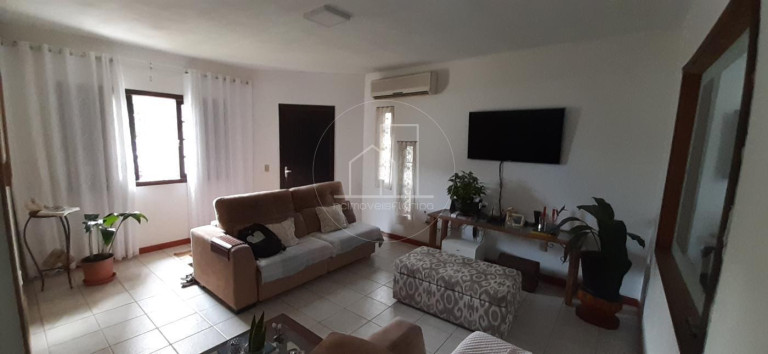 Imagem Casa com 4 Quartos à Venda, 200 m² em São João Do Rio Vermelho - Florianópolis Imagem Casa com 4 Quartos à Venda, 200 m² em São João Do Rio Vermelho - Florianópolis