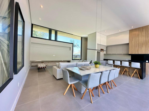 Imagem Casa com 4 Quartos à Venda, 324 m² em Atlantida - Capao Da Canoa Imagem Casa com 4 Quartos à Venda, 324 m² em Atlantida - Capao Da Canoa