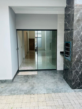 Imagem Casa com 3 Quartos à Venda, 105 m² em Loteamento Madrid - Maringa Imagem Casa com 3 Quartos à Venda, 105 m² em Loteamento Madrid - Maringa