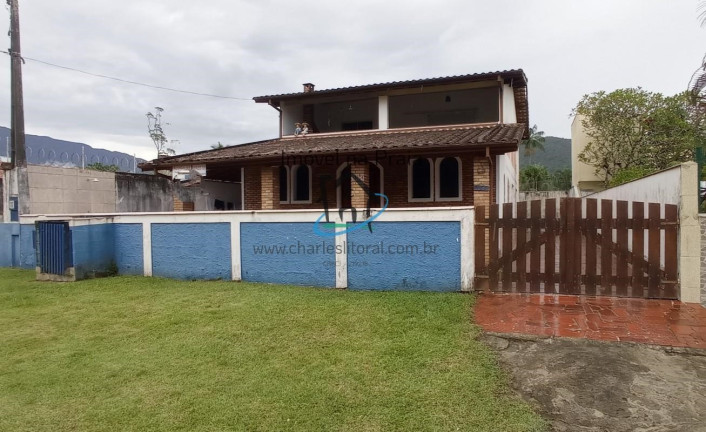 Imagem Casa com 4 Quartos à Venda, 200 m² em Praia Da Lagoinha - Ubatuba Imagem Casa com 4 Quartos à Venda, 200 m² em Praia Da Lagoinha - Ubatuba