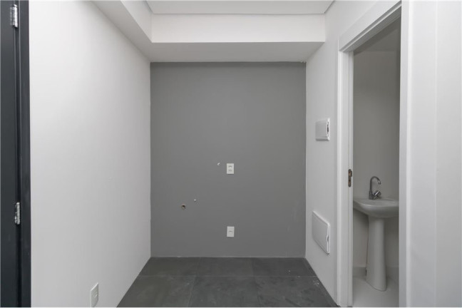 Imóvel Comercial à Venda, 23 m² em Moema - São Paulo