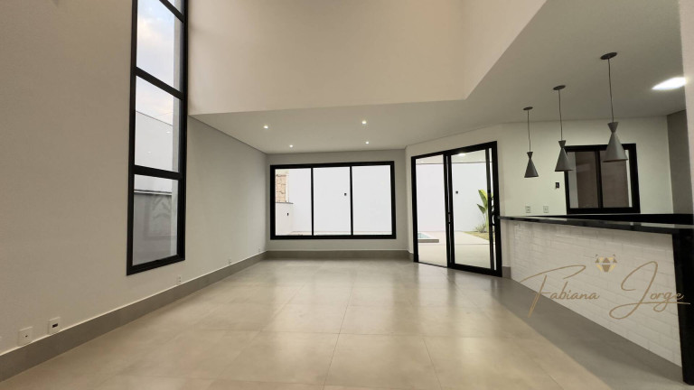 Imagem Casa com 3 Quartos à Venda, 327 m² em Roncáglia - Valinhos
