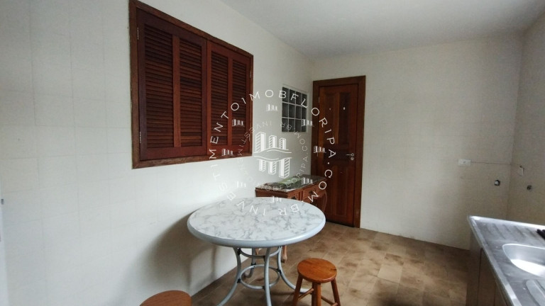 Imagem Sobrado com 3 Quartos à Venda, 102 m² em Centro - Florianópolis Imagem Sobrado com 3 Quartos à Venda, 102 m² em Centro - Florianópolis