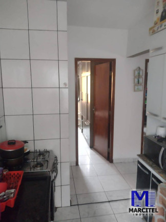 Apartamento com 2 Quartos à Venda,  em Vila Merces - Carapicuíba