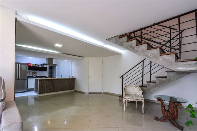 Imagem Imóvel com 3 Quartos à Venda, em Vila Andrade - São Paulo Imagem Imóvel com 3 Quartos à Venda, em Vila Andrade - São Paulo