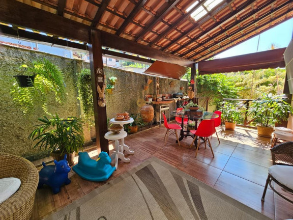 Imagem Casa com 4 Quartos à Venda, 157 m² em Bom Retiro - Teresópolis Imagem Casa com 4 Quartos à Venda, 157 m² em Bom Retiro - Teresópolis