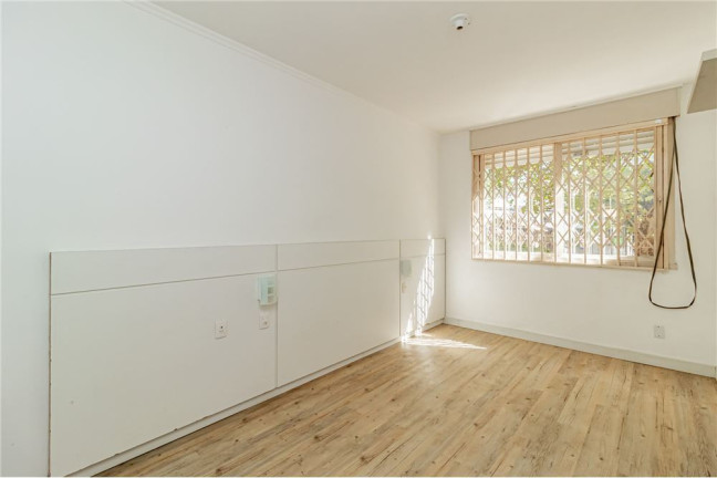 Imagem Imóvel com 2 Quartos à Venda, em Tristeza - Porto Alegre Imagem Imóvel com 2 Quartos à Venda, em Tristeza - Porto Alegre