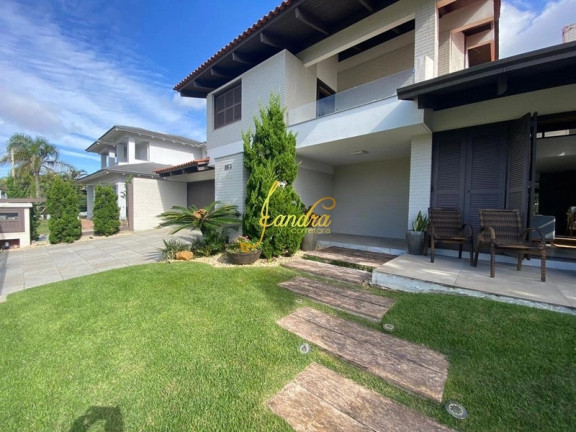 Imagem Casa com 5 Quartos à Venda, 300 m² em Atlantida - Xangri-la Imagem Casa com 5 Quartos à Venda, 300 m² em Atlantida - Xangri-la