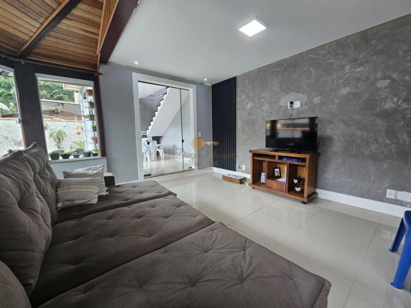 Imagem Casa com 3 Quartos à Venda, 202 m² em Albuquerque - Teresópolis Imagem Casa com 3 Quartos à Venda, 202 m² em Albuquerque - Teresópolis