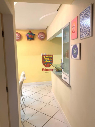 Imagem Apartamento com 2 Quartos à Venda, 82 m² em Centro Imagem Apartamento com 2 Quartos à Venda, 82 m² em Centro