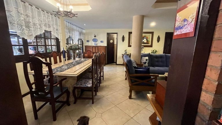 Imagem Casa com 5 Quartos à Venda, 282 m² em Pechincha - Rio De Janeiro Imagem Casa com 5 Quartos à Venda, 282 m² em Pechincha - Rio De Janeiro