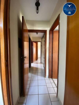 Imagem Sobrado com 4 Quartos à Venda, 375 m² em Jardim Planalto - Goiânia Imagem Sobrado com 4 Quartos à Venda, 375 m² em Jardim Planalto - Goiânia