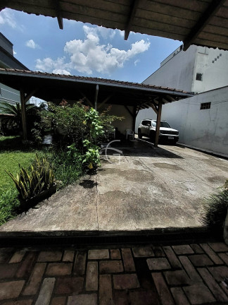 Imagem Casa com 3 Quartos à Venda, 60 m² em Glória - Joinville Imagem Casa com 3 Quartos à Venda, 60 m² em Glória - Joinville