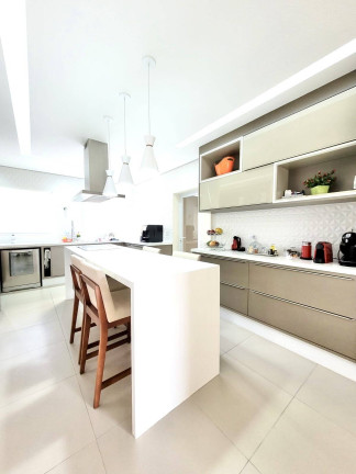 Imagem Casa com 4 Quartos à Venda, 330 m² em Alphaville - Santana De Parnaíba Imagem Casa com 4 Quartos à Venda, 330 m² em Alphaville - Santana De Parnaíba