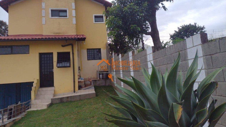 Imagem Sobrado com 2 Quartos à Venda, 205 m² em Vila Nova Bonsucesso - Guarulhos Imagem Sobrado com 2 Quartos à Venda, 205 m² em Vila Nova Bonsucesso - Guarulhos