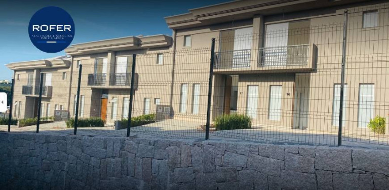 Imagem Casa com 3 Quartos à Venda, 134 m² em Chácaras Silvania - Valinhos Imagem Casa com 3 Quartos à Venda, 134 m² em Chácaras Silvania - Valinhos