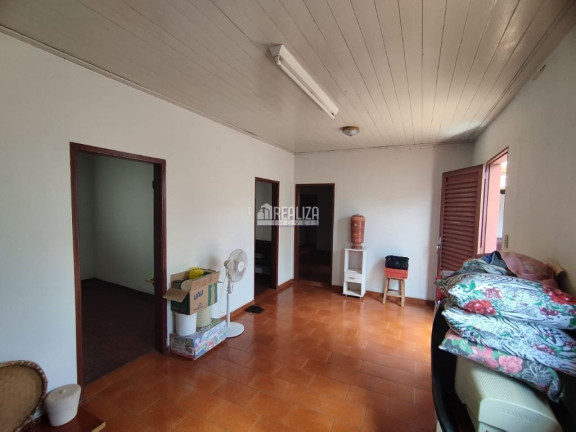 Imagem Casa com 4 Quartos à Venda, 350 m² em São Benedito - Uberaba Imagem Casa com 4 Quartos à Venda, 350 m² em São Benedito - Uberaba