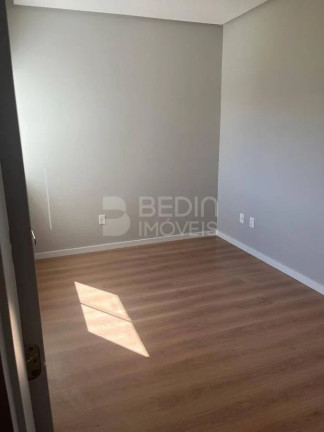 Imagem Sobrado com 3 Quartos à Venda, 141 m² em Nova Esperança - Balneário Camboriú Imagem Sobrado com 3 Quartos à Venda, 141 m² em Nova Esperança - Balneário Camboriú