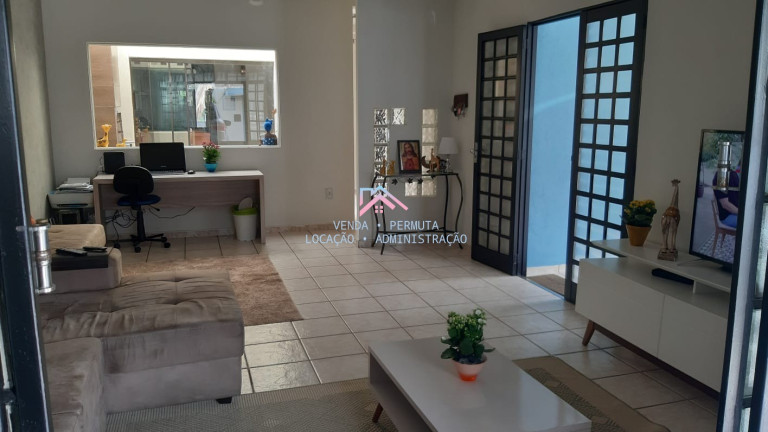Imagem Casa com 3 Quartos à Venda, 284 m² em Jardim Santa Gertrudes - Jundiaí Imagem Casa com 3 Quartos à Venda, 284 m² em Jardim Santa Gertrudes - Jundiaí