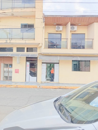 Imóvel Comercial à Venda, 450 m² em Santa Rita - Aparecida