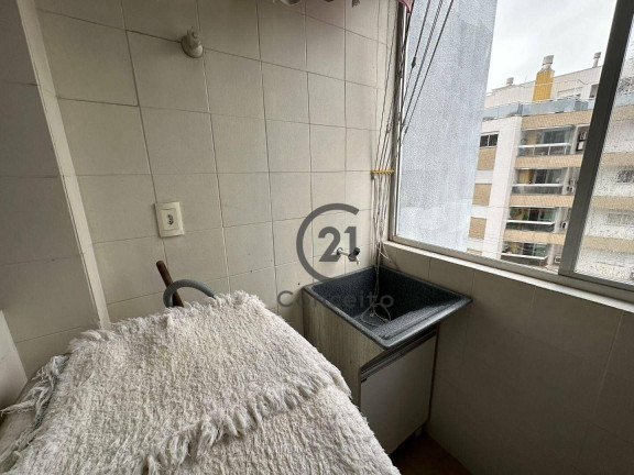Imagem Apartamento com 2 Quartos à Venda, 55 m² em Coqueiros - Florianópolis