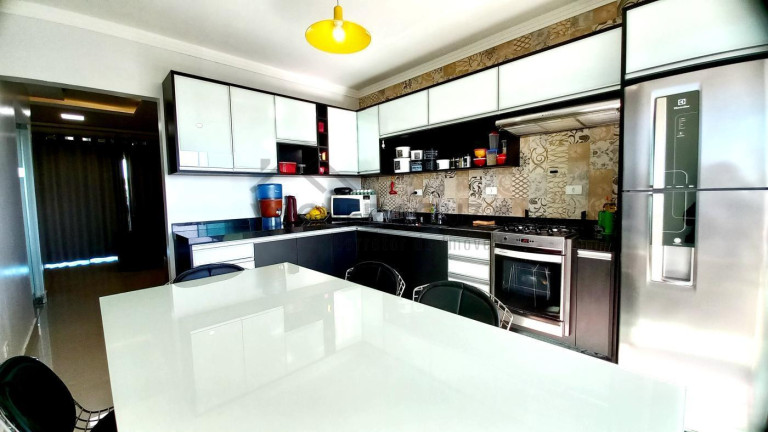 Imagem Casa com 3 Quartos à Venda, 368 m² em Jardim Colina Verde - Maringá Imagem Casa com 3 Quartos à Venda, 368 m² em Jardim Colina Verde - Maringá