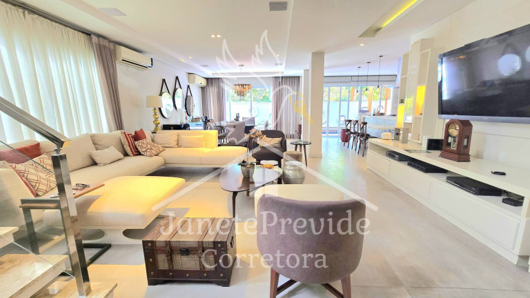 Imagem Casa de Condomínio com 4 Quartos à Venda, 300 m² em Alphaville - Santana De Parnaíba Imagem Casa de Condomínio com 4 Quartos à Venda, 300 m² em Alphaville - Santana De Parnaíba