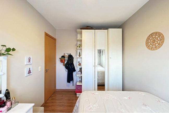 Imagem Apartamento com 3 Quartos à Venda, 82 m² em Santana - Porto Alegre Imagem Apartamento com 3 Quartos à Venda, 82 m² em Santana - Porto Alegre