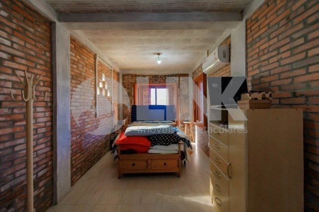 Imagem Casa com 5 Quartos à Venda, 600 m² em Jardim Leopoldina - Porto Alegre Imagem Casa com 5 Quartos à Venda, 600 m² em Jardim Leopoldina - Porto Alegre