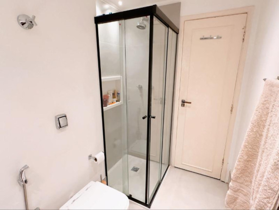 Imagem Apartamento com 3 Quartos à Venda, 126 m² em Itaim Bibi - São Paulo Imagem Apartamento com 3 Quartos à Venda, 126 m² em Itaim Bibi - São Paulo