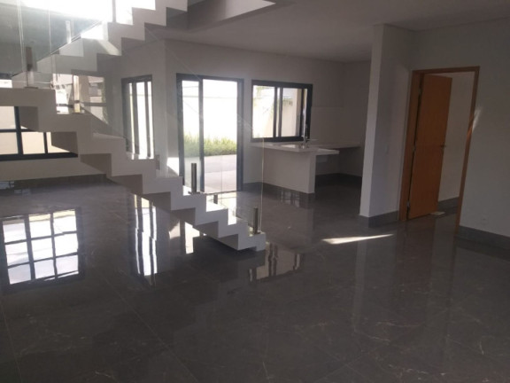 Imagem Casa com 4 Quartos à Venda, 235 m² em Recanto Dos Eucaliptos - São José Dos Campos Imagem Casa com 4 Quartos à Venda, 235 m² em Recanto Dos Eucaliptos - São José Dos Campos