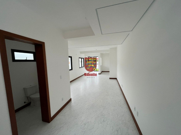 Imagem Casa com 3 Quartos à Venda, 150 m² em Ribeirão Da Ilha - Florianópolis Imagem Casa com 3 Quartos à Venda, 150 m² em Ribeirão Da Ilha - Florianópolis