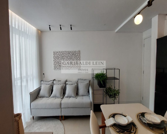 Imagem Imóvel com 2 Quartos à Venda, 47 m² em Cambuí - Campinas Imagem Imóvel com 2 Quartos à Venda, 47 m² em Cambuí - Campinas
