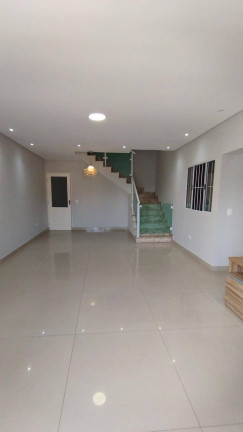 Imagem Casa com 3 Quartos para Alugar, 200 m² em Jardim Leonor - Cotia Imagem Casa com 3 Quartos para Alugar, 200 m² em Jardim Leonor - Cotia