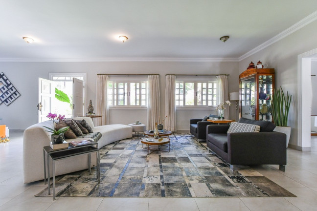 Imagem Casa com 6 Quartos à Venda, em Chácara Das Paineiras - Carapicuíba Imagem Casa com 6 Quartos à Venda, em Chácara Das Paineiras - Carapicuíba