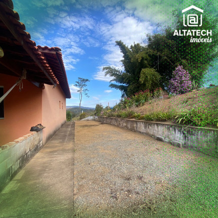 Imagem Imóvel com 3 Quartos à Venda, 24.000 m² em Pocinhos Do Rio Verde - Caldas Imagem Imóvel com 3 Quartos à Venda, 24.000 m² em Pocinhos Do Rio Verde - Caldas