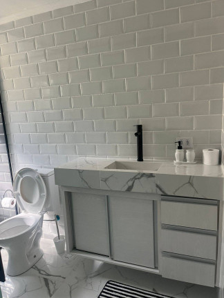 Imagem Casa com 4 Quartos à Venda, 245 m² em Quintas Do Ingaí - Santana De Parnaíba Imagem Casa com 4 Quartos à Venda, 245 m² em Quintas Do Ingaí - Santana De Parnaíba