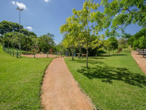 Imagem Terreno à Venda, 384 m² em Alto Petrópolis - Porto Alegre Imagem Terreno à Venda, 384 m² em Alto Petrópolis - Porto Alegre