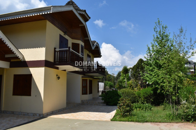 Imagem Casa com 4 Quartos à Venda, 401 m² em Região De Capivari - Campos Do Jordão Imagem Casa com 4 Quartos à Venda, 401 m² em Região De Capivari - Campos Do Jordão