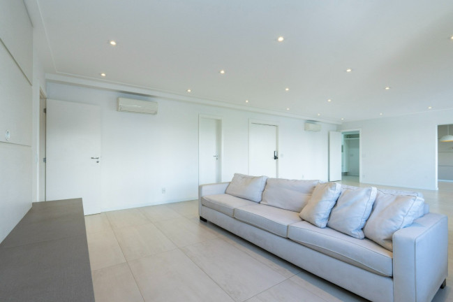Imagem Apartamento com 3 Quartos à Venda, 235 m² em Vila Nova Conceição - São Paulo